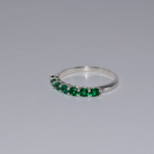 ANILLO VERDE ÉLYSÉE DE PLATA 925 CON 7 ZIRCONES REDONDOS DE 3mm