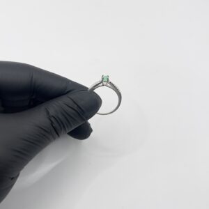 ANILLO ESMERIA ROYALE PLATA 925 CON ESMERALDA 4mm