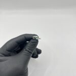 Anillo Comete Emeraude con esmeralda natural de 3 mm en plata ley 925